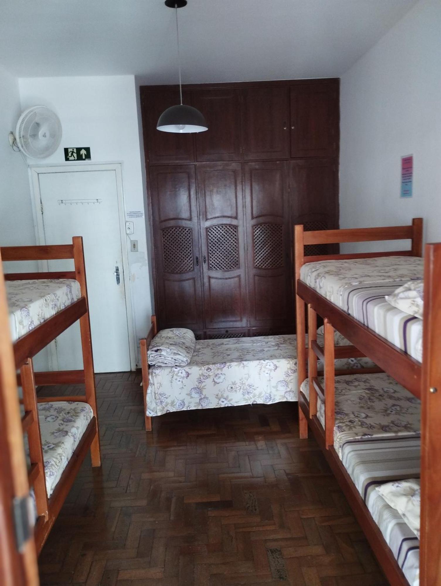 Flor de Lis Hostel Viçosa Quarto foto